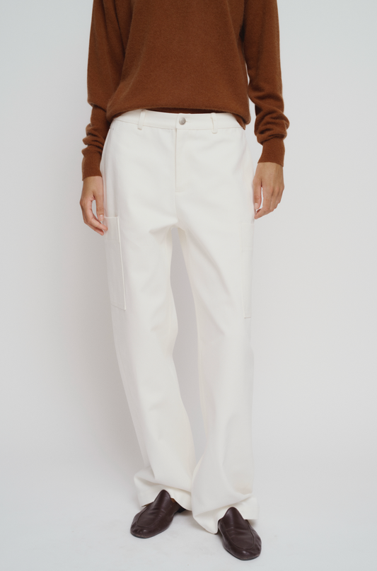 Cargo pants in white denim