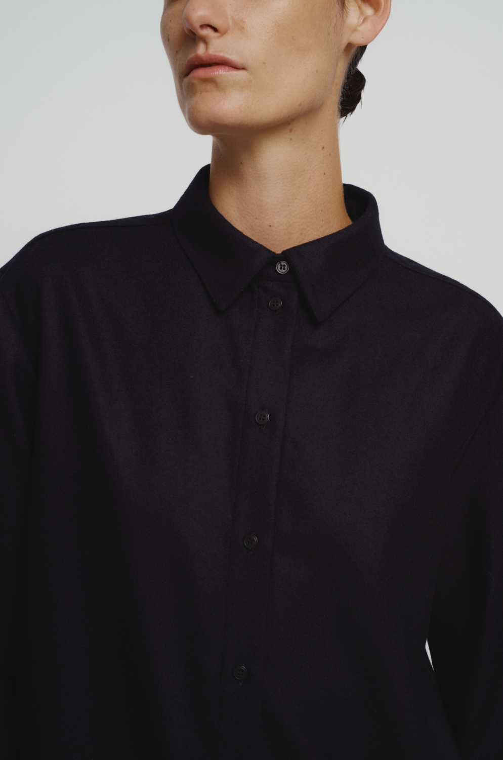 Straight long wool flannel shirt
