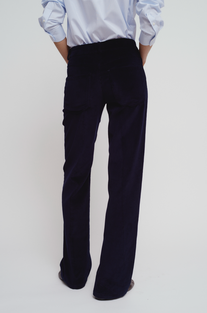 Five pocket corduroy pant in navy blue