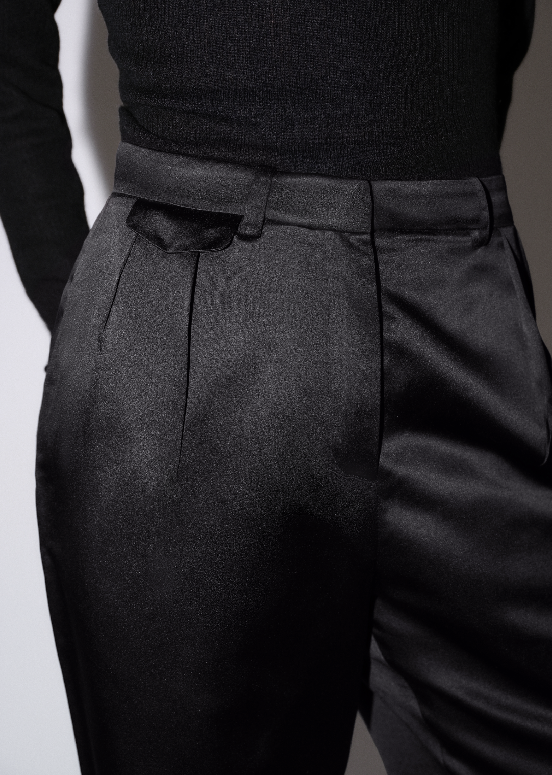 Classic men suit pants in Silk satin