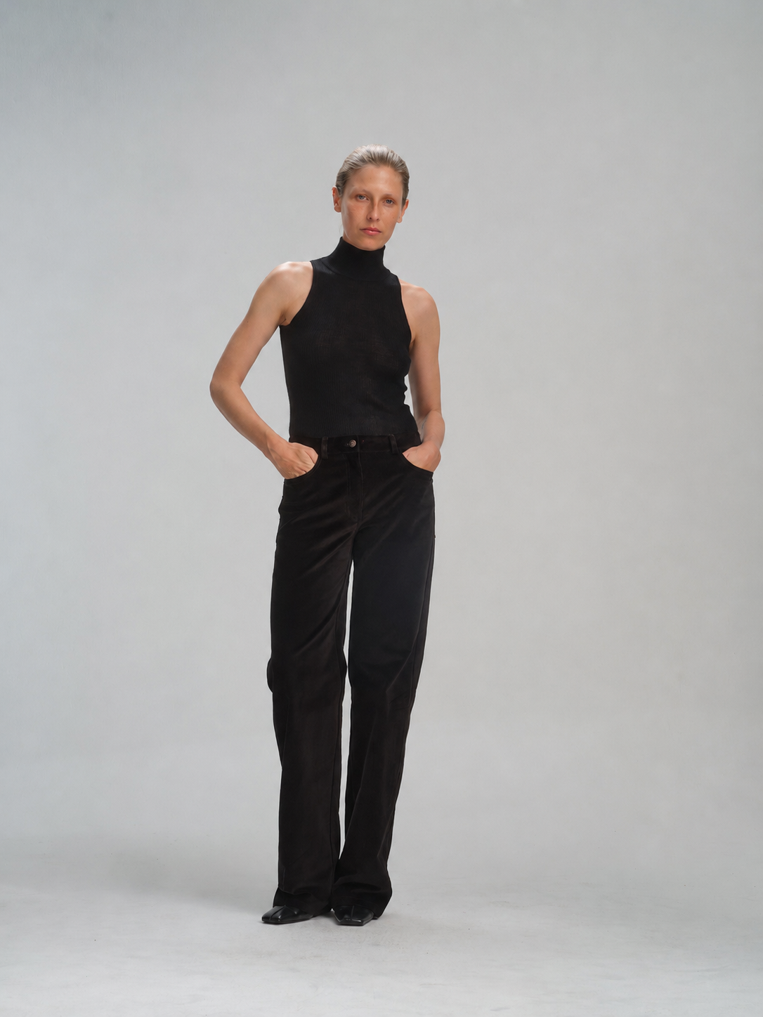 Max Curory Pants in black
