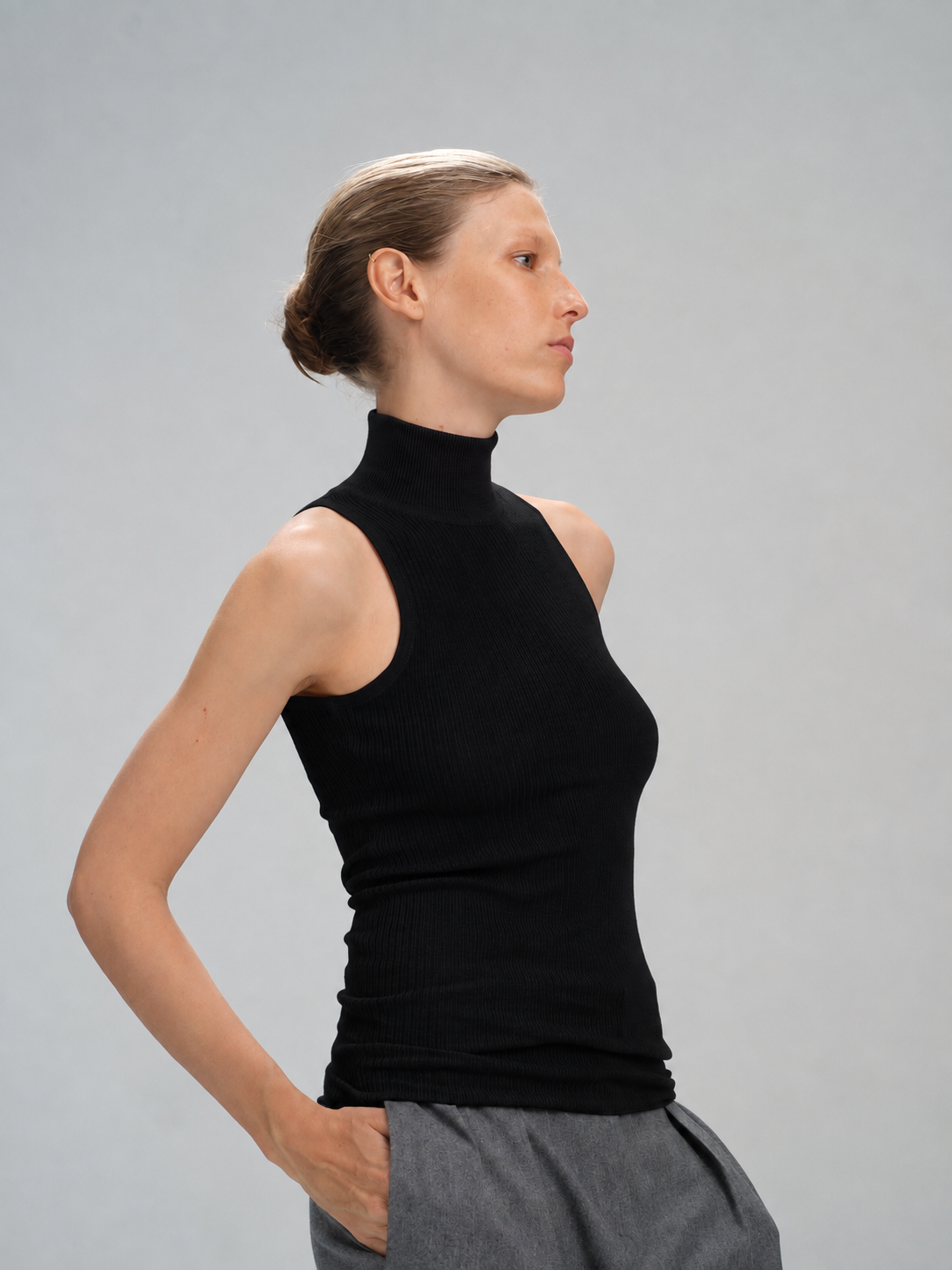 Second Skin Turtleneck in black