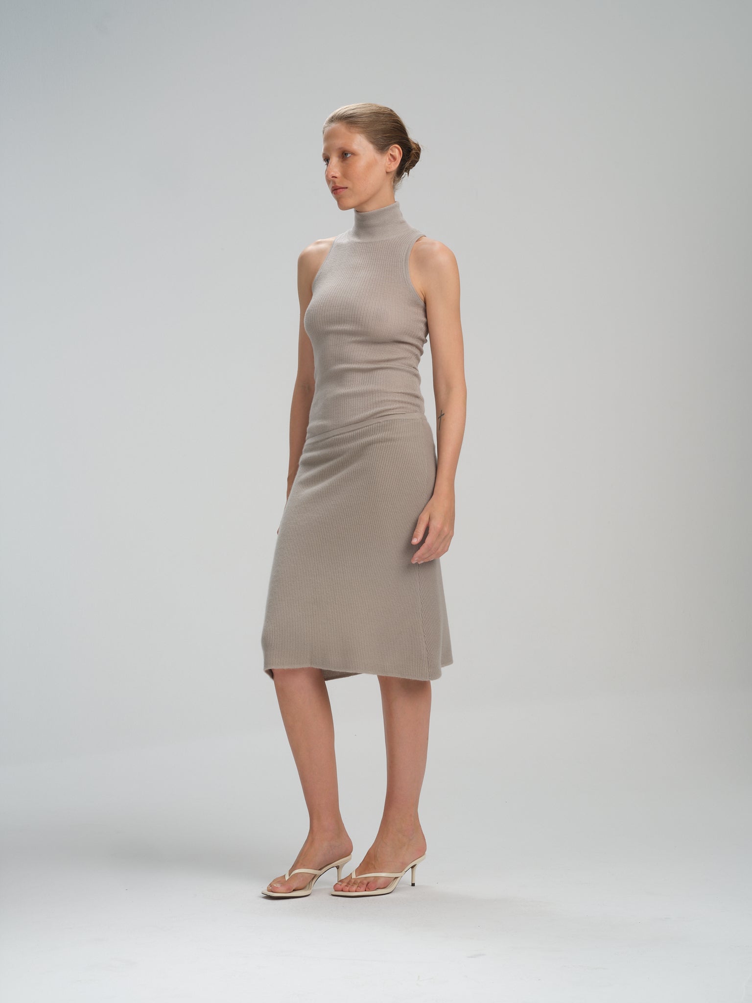 Cashmere A line skirt in pale grey