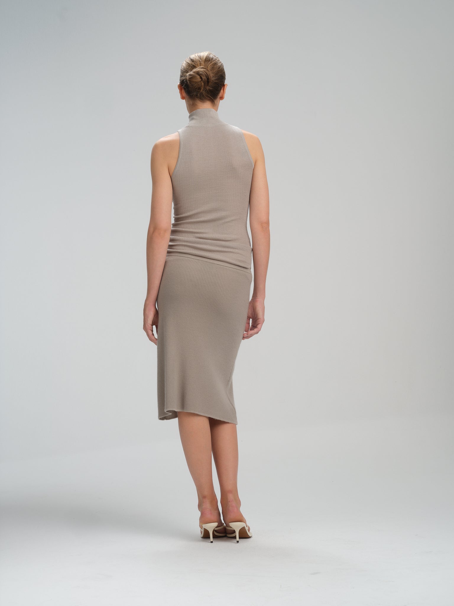 Cashmere A line skirt in pale grey