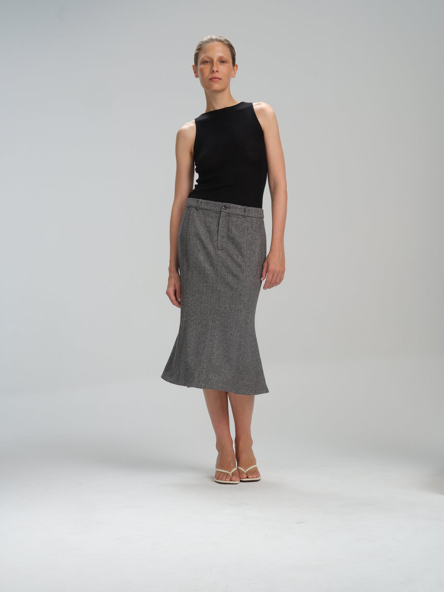 Skirt Turnaround in tweed merino wool