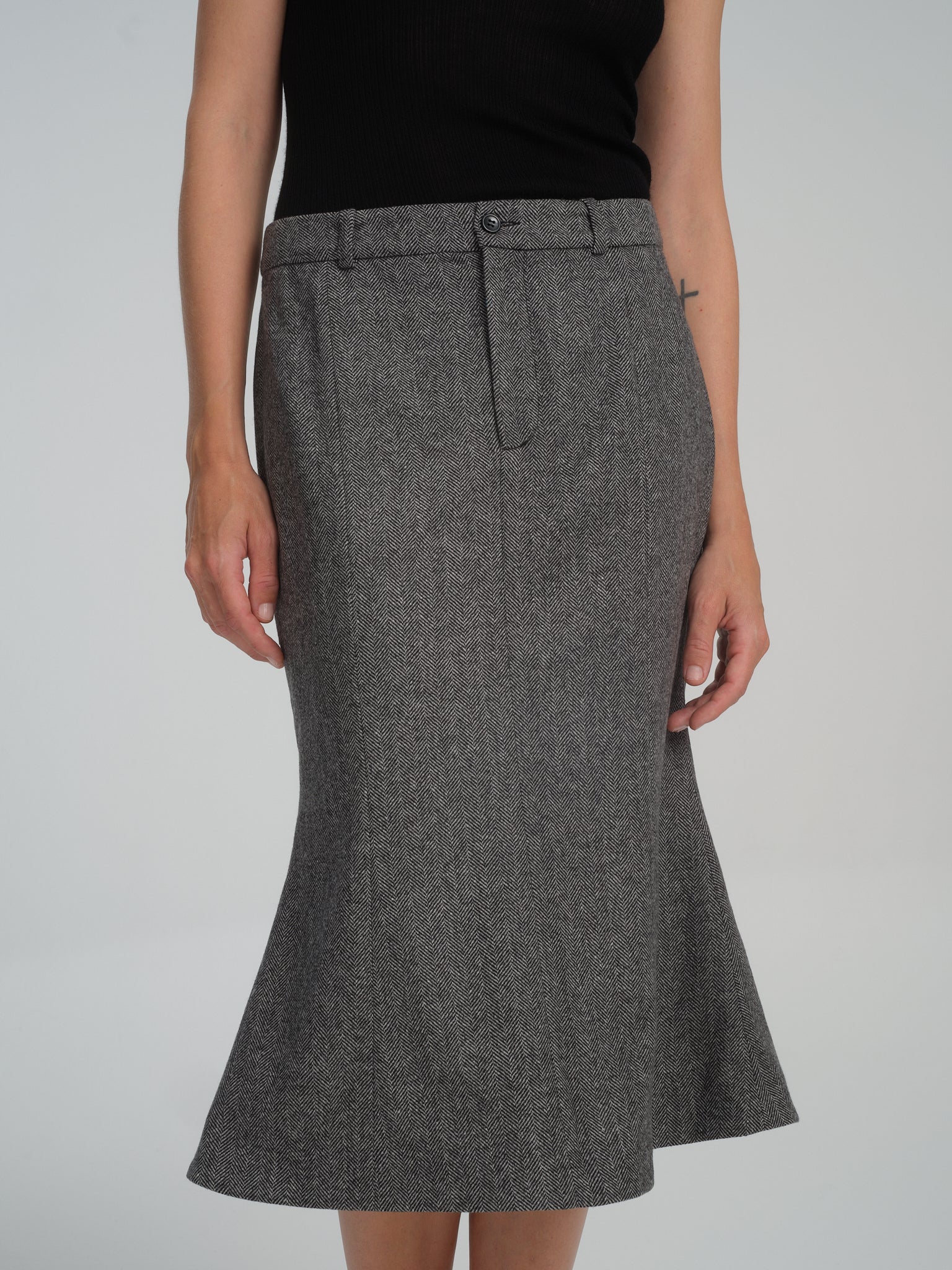 Skirt Turnaround in tweed merino wool