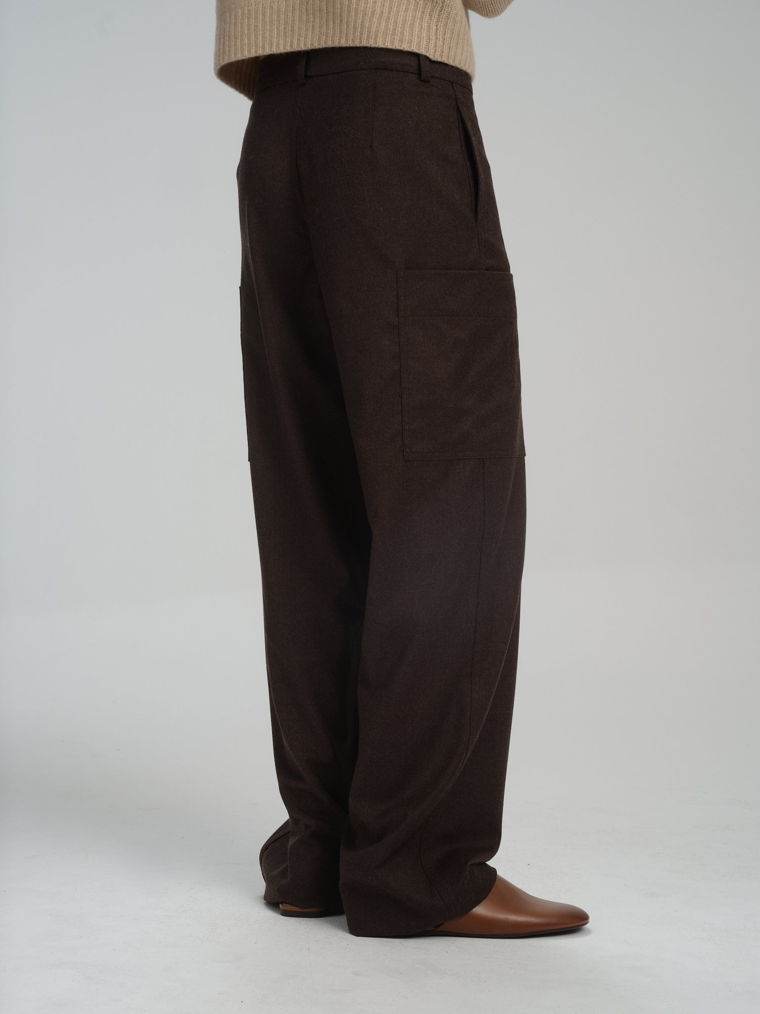 Cargo Pants in brown flannel