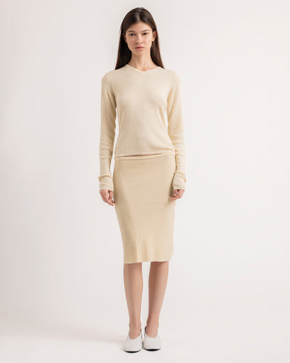 Second-skin long sleeve v-neck top in butter yellow