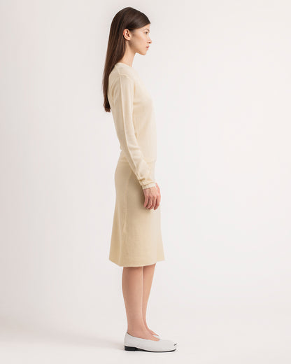 Second-skin long sleeve v-neck top in butter yellow