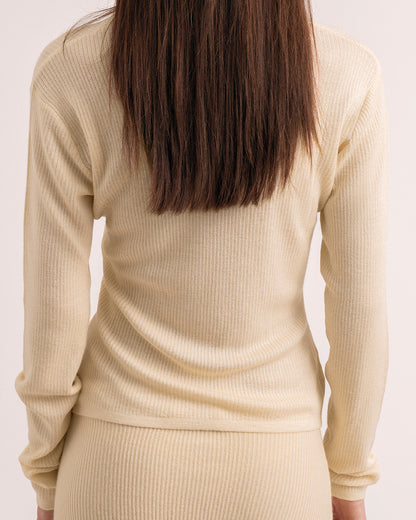Second-skin long sleeve v-neck top in butter yellow